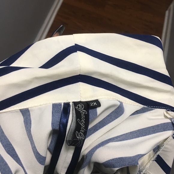 Blazer - Picture 6 of 8